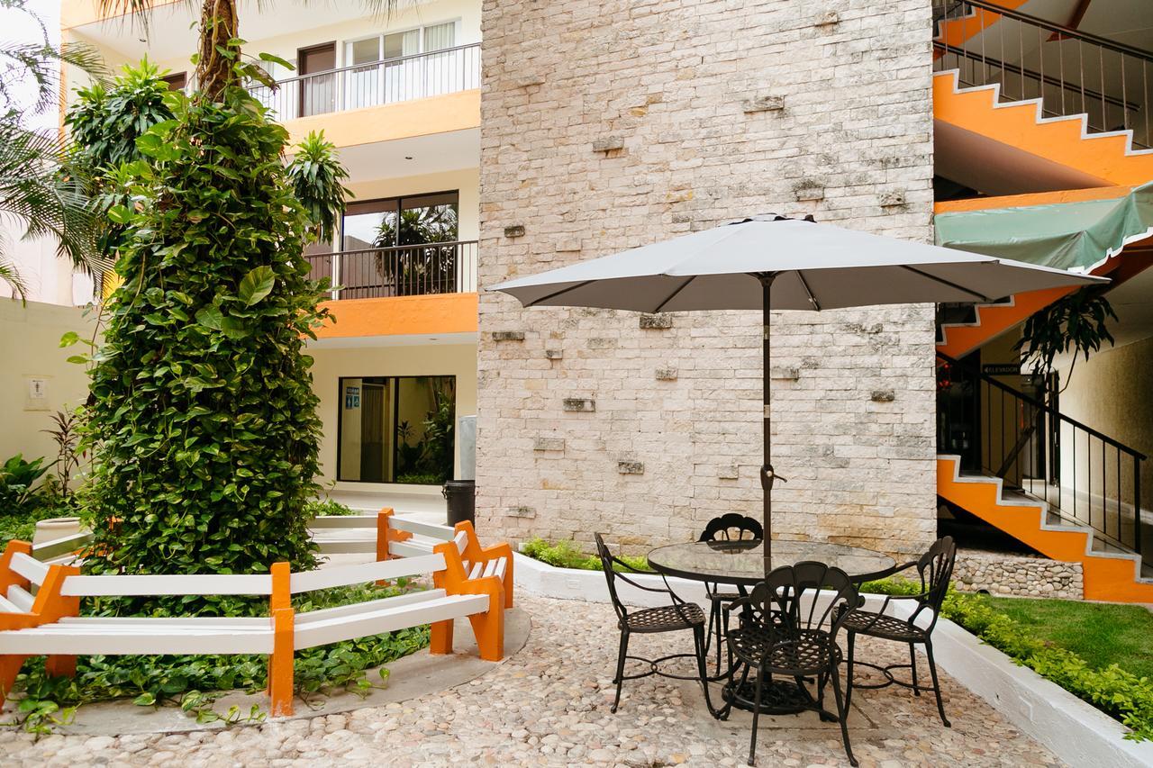 Hotel Ambassador
