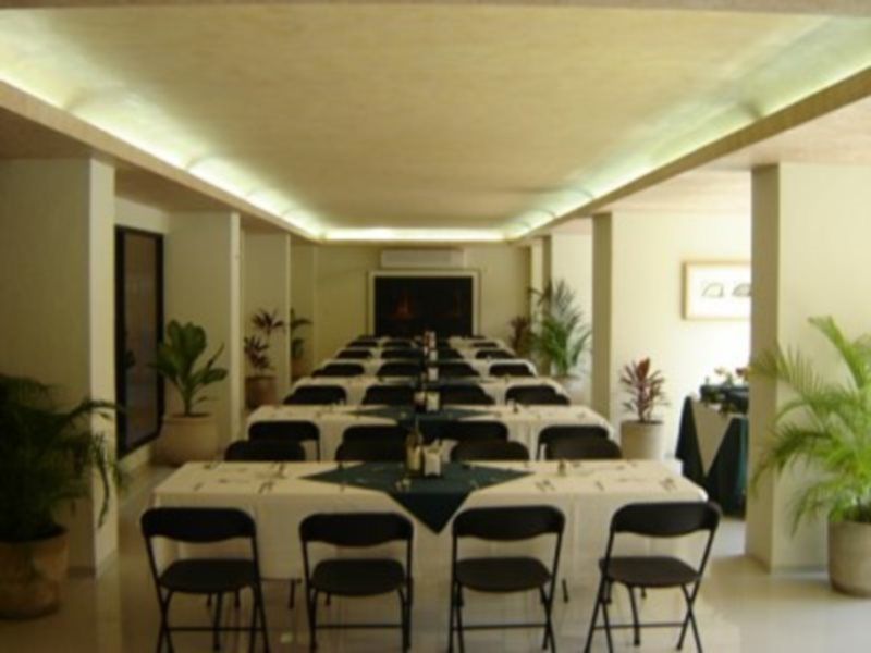 Ambassador 4*